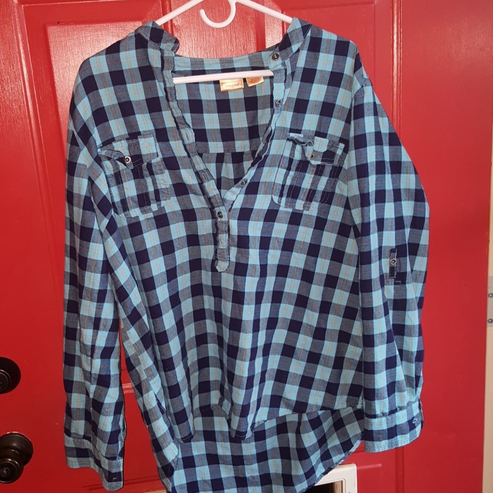 Long sleeve t-shirt